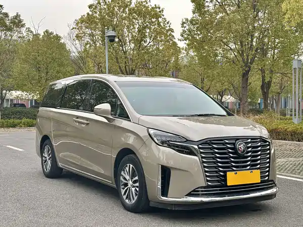 Buick GL8 2023