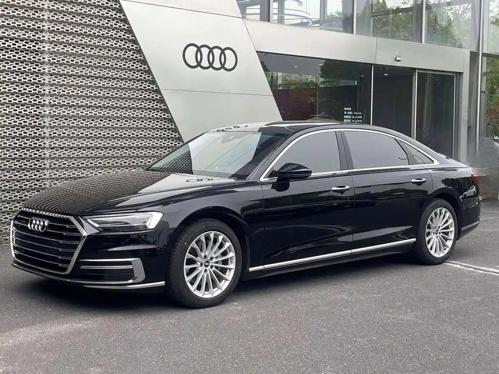 Audi A8 2021
