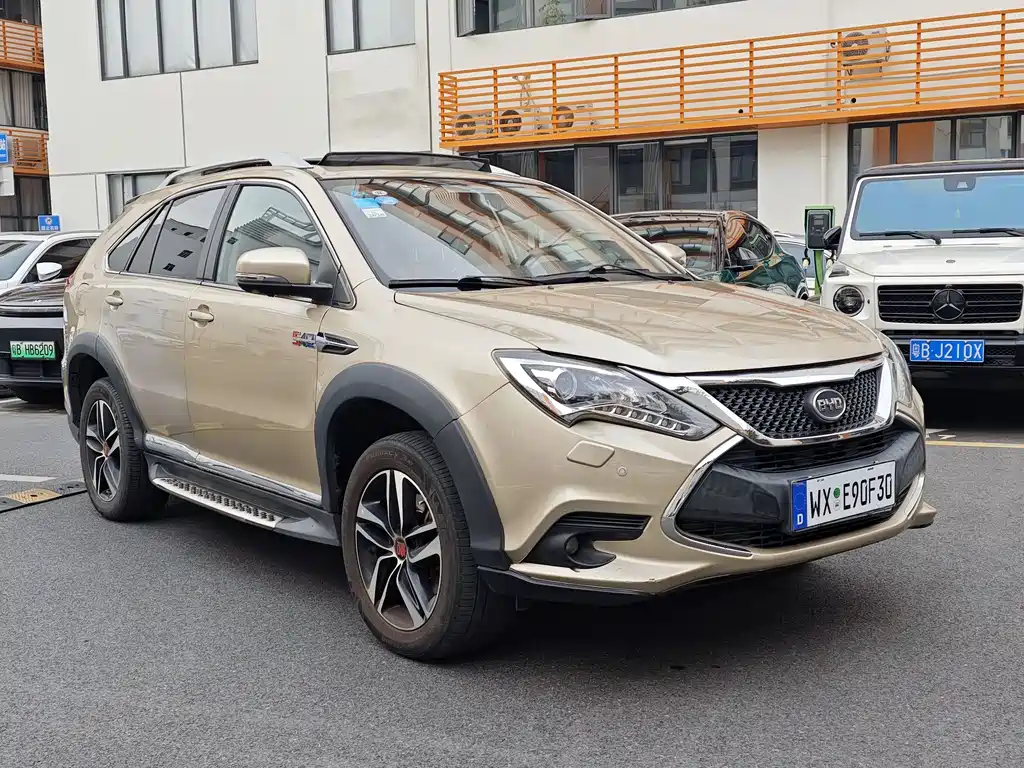 BYD Tang New Energy 2016