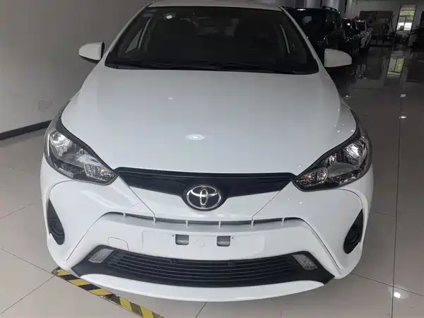 Toyota Yaris L 2019