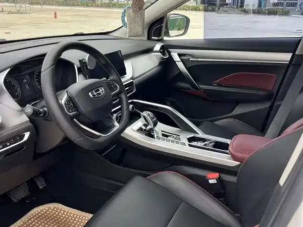 Geely Binyue 2021