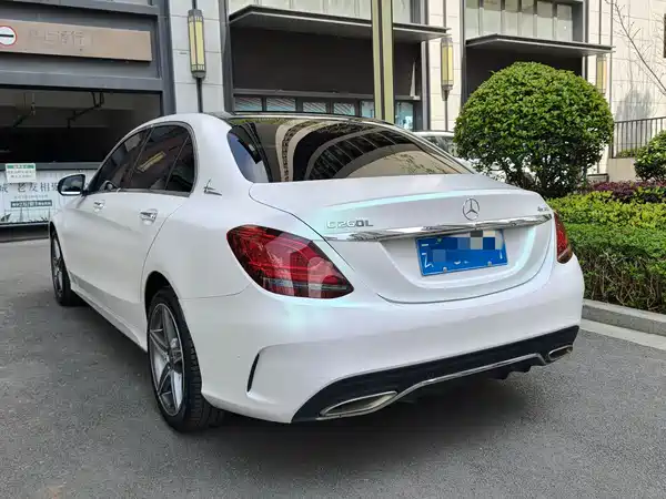 Mercedes-Benz C-Class 2019