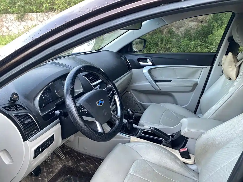 Geely Emgrand 2016