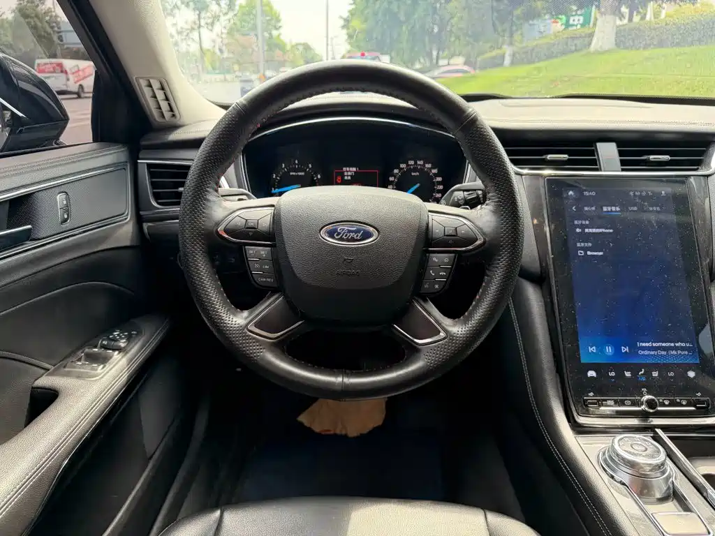 Ford Taurus 2020 — фото 14