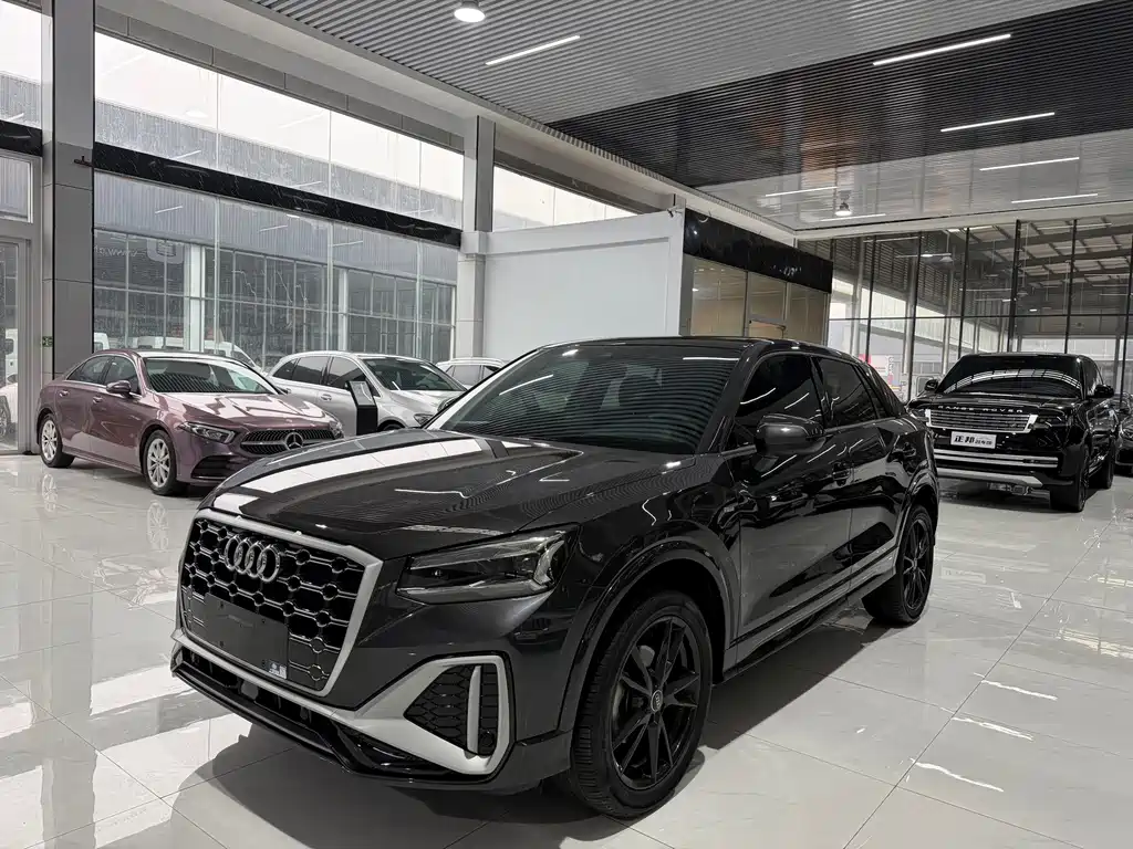 Audi Q2L 2022