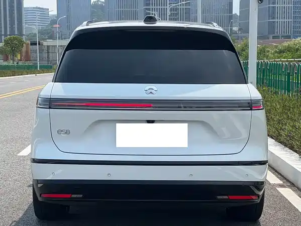 NIO ES8 2026