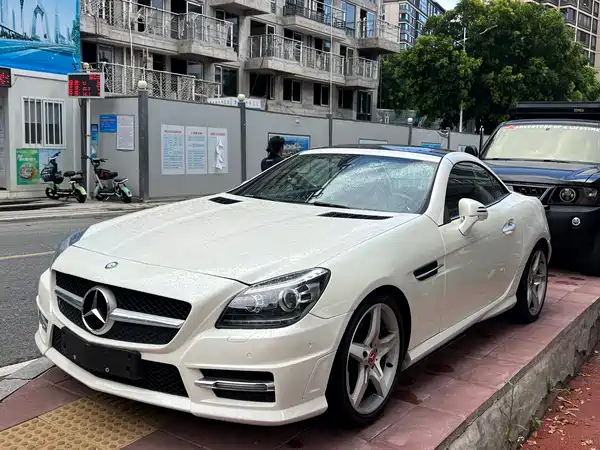 Mercedes-Benz SLK-Class 2012