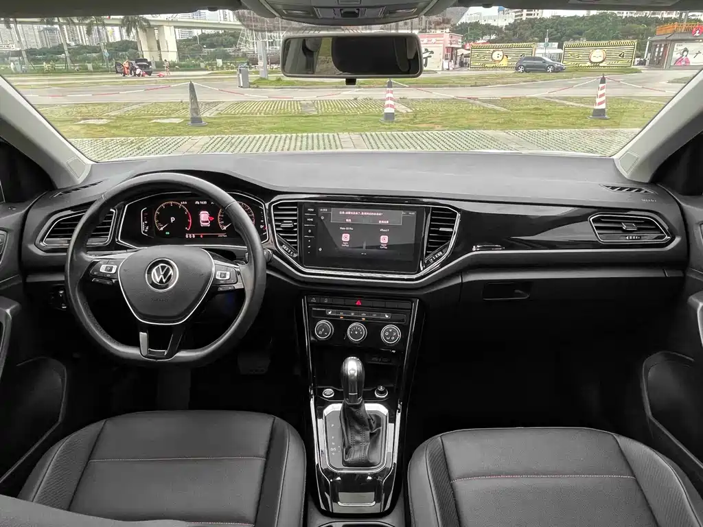 Volkswagen T-Roc 2022 — фото 20