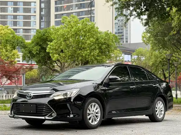 Toyota Camry 2016