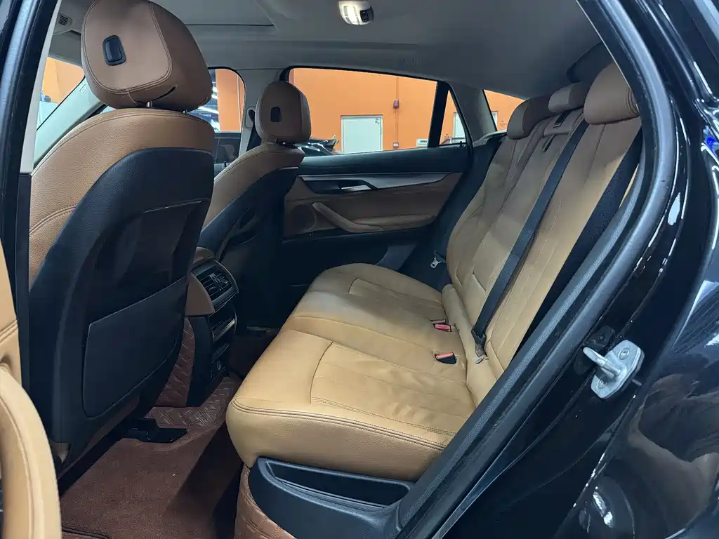 BMW X6 2015