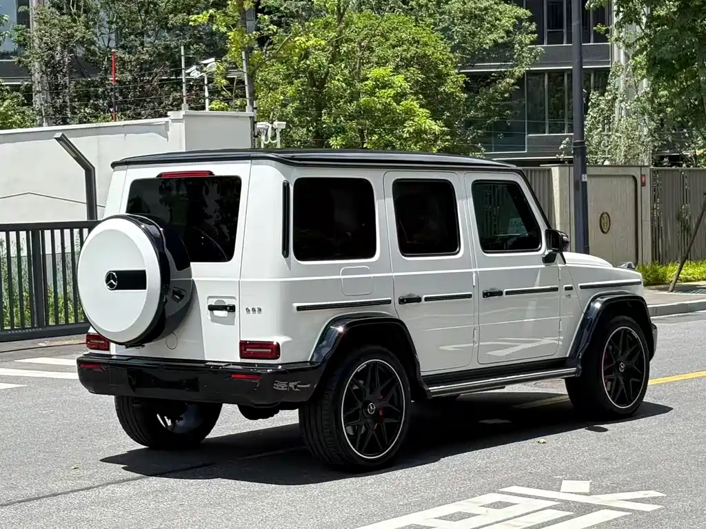 Mercedes-Benz G-Class 2023