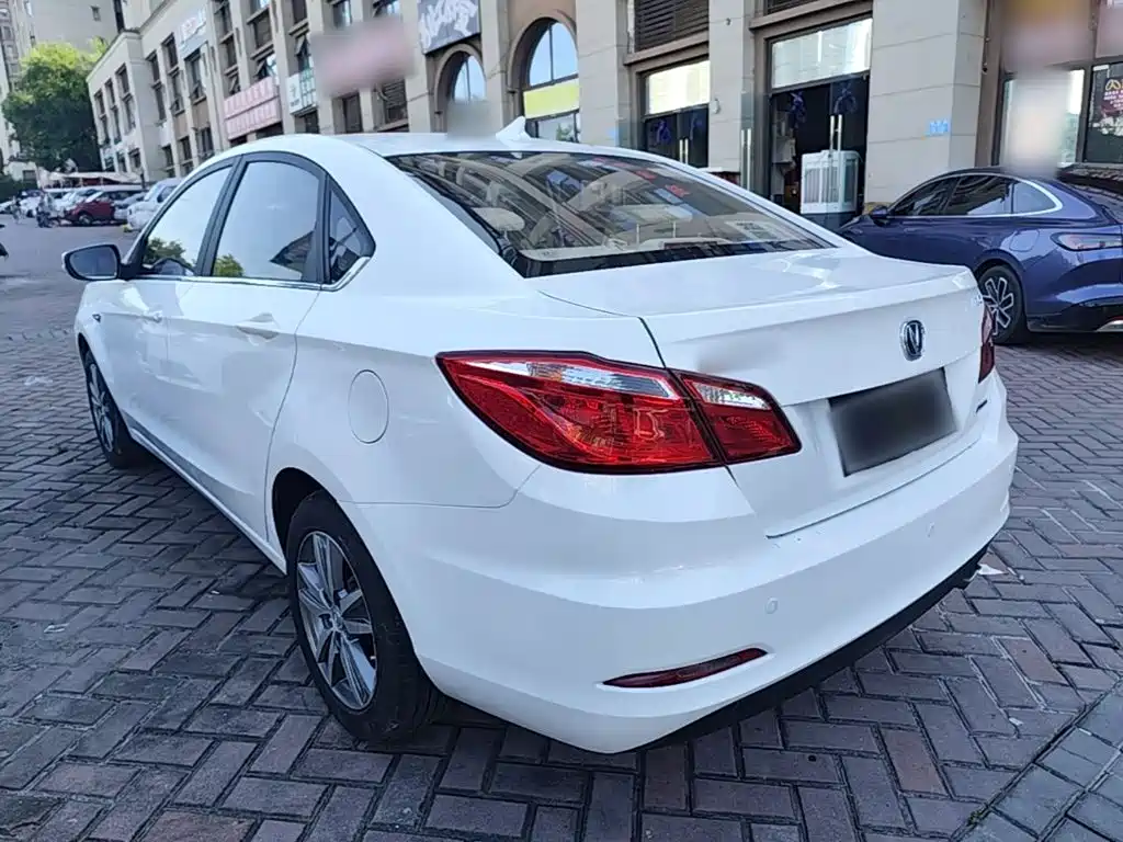 Changan Eado 2016