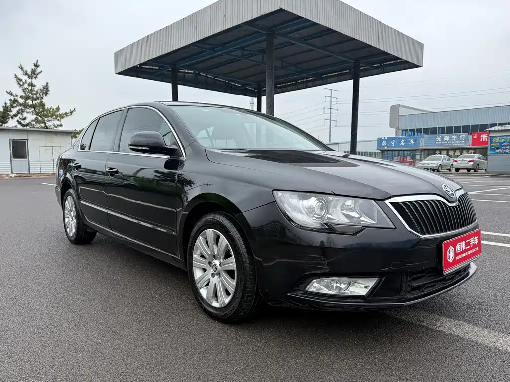 Skoda Superb 2015 — фото 3