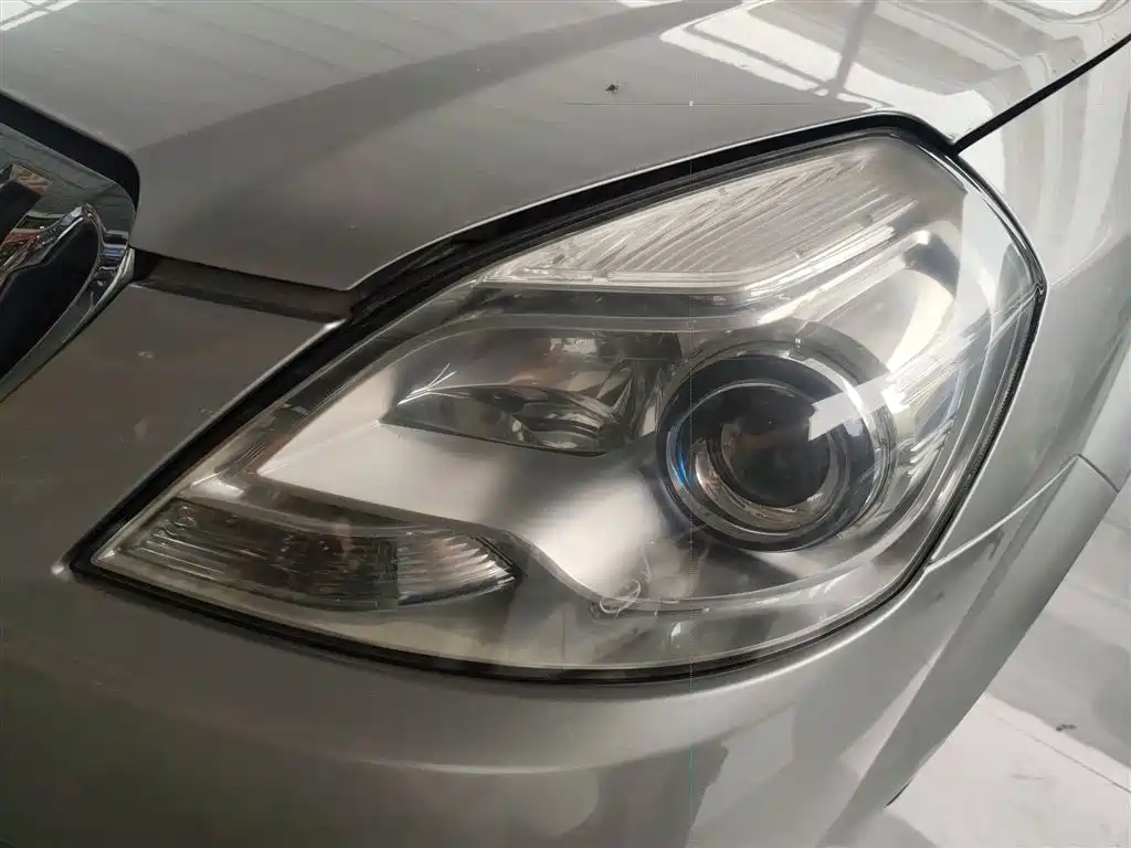 Buick Excelle 2016 — фото 24