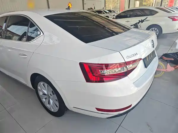 Skoda Superb 2018