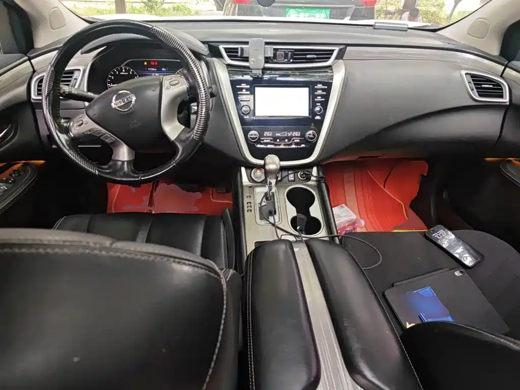 Nissan Murano 2018 — фото 10