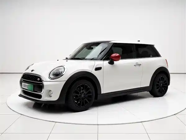 MINI MINI 2023