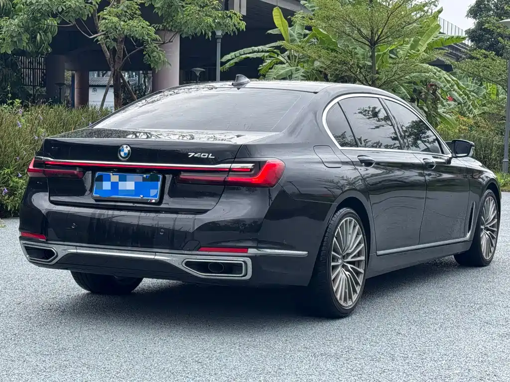 BMW 7 Series 2022