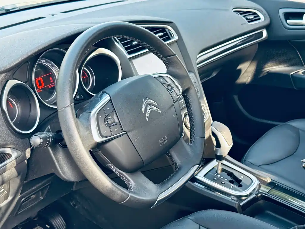 Citroen C4L 2014 — фото 9