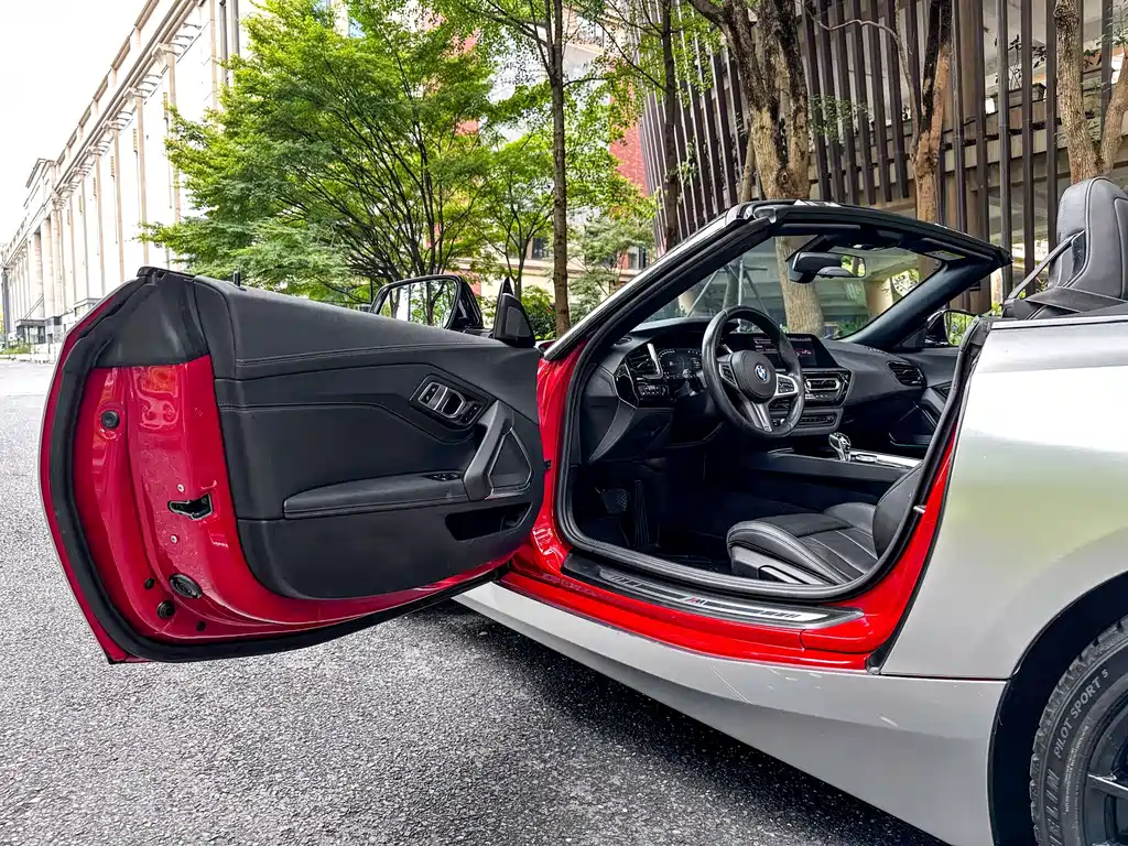 BMW Z4 2019 — фото 12