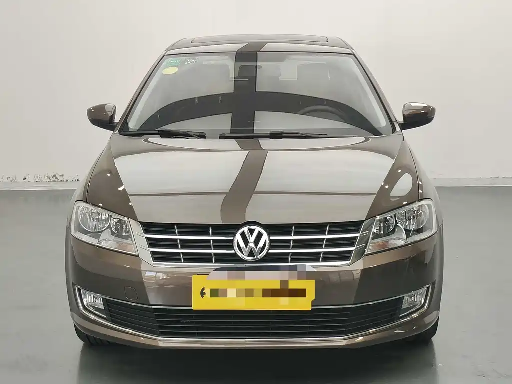 Volkswagen Gran Lavida 2015
