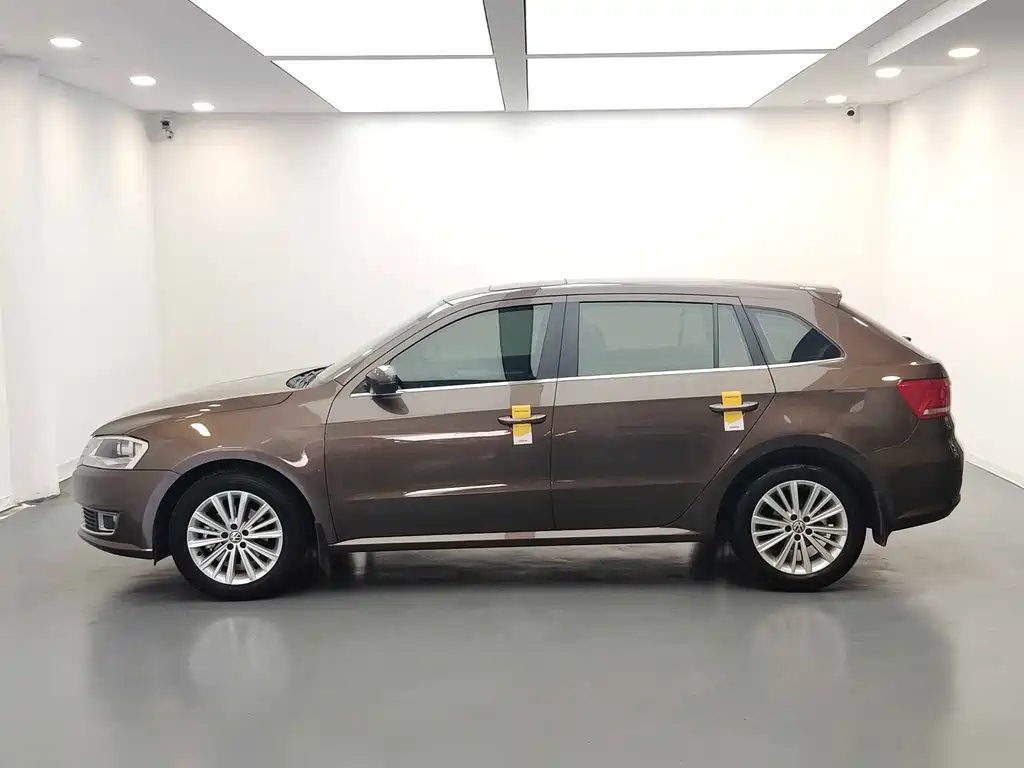 Volkswagen Gran Lavida 2015 — фото 8