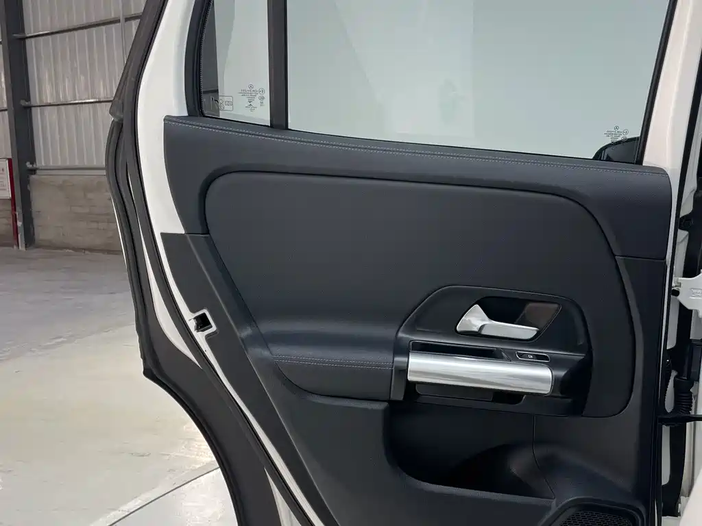 Mercedes-Benz GLA 2021 — фото 10