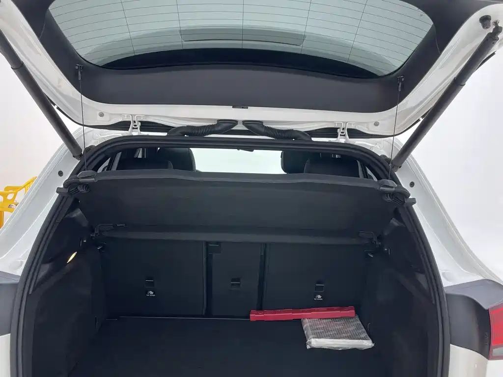 Mercedes-Benz GLA 2021 — фото 23