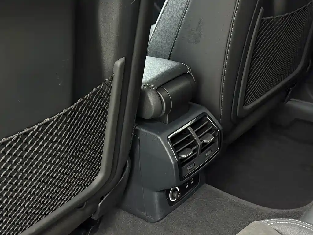 Audi Q3 2022 — фото 16