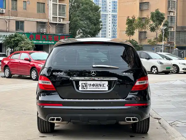 Mercedes-Benz R-Class 2010