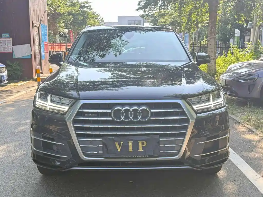 Audi Q7 2018 — фото 3