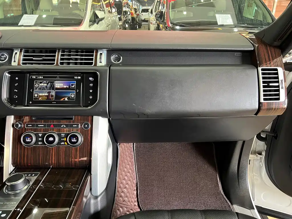 Land Rover Range Rover 2016 — фото 15