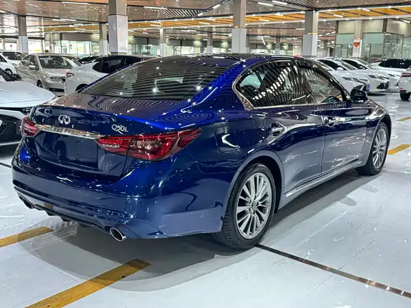 Infiniti Q50L 2019