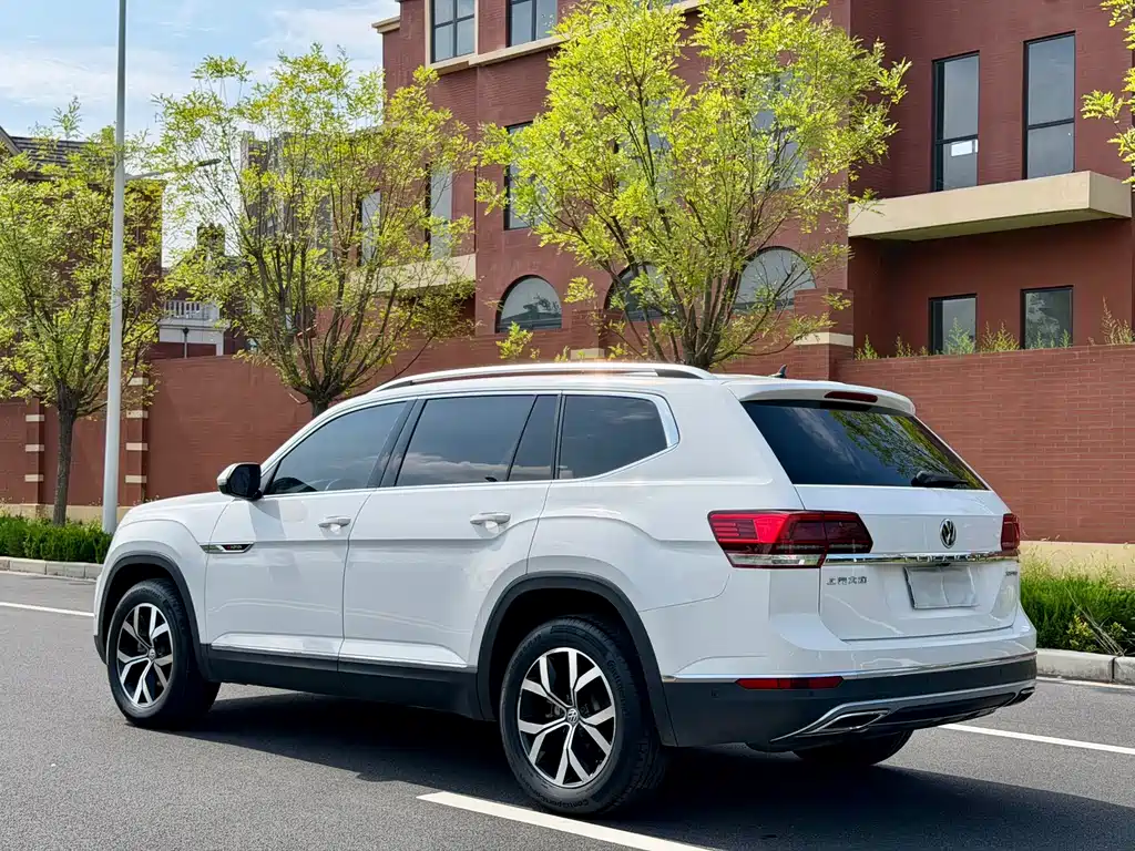 Volkswagen Teramont 2018 — фото 16