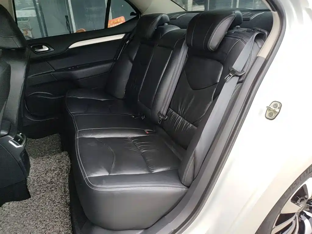 Citroen C4L 2017 — фото 13