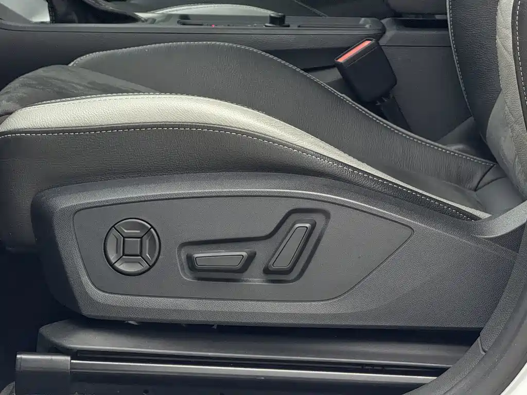 Audi Q3 2022 — фото 20