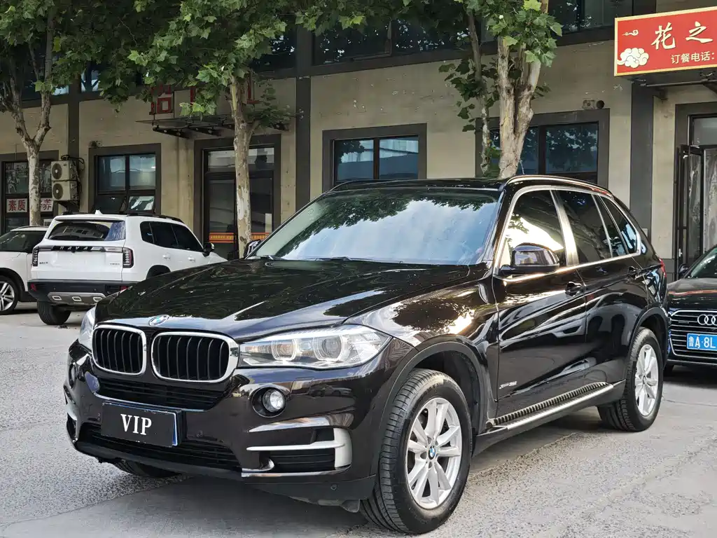 BMW X5 2016 — фото 1