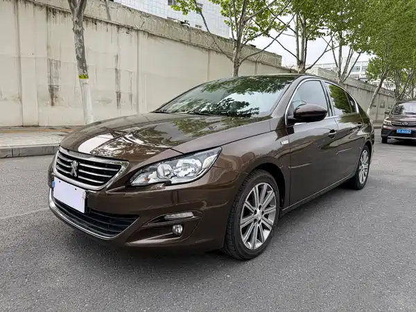 Peugeot 408 2015