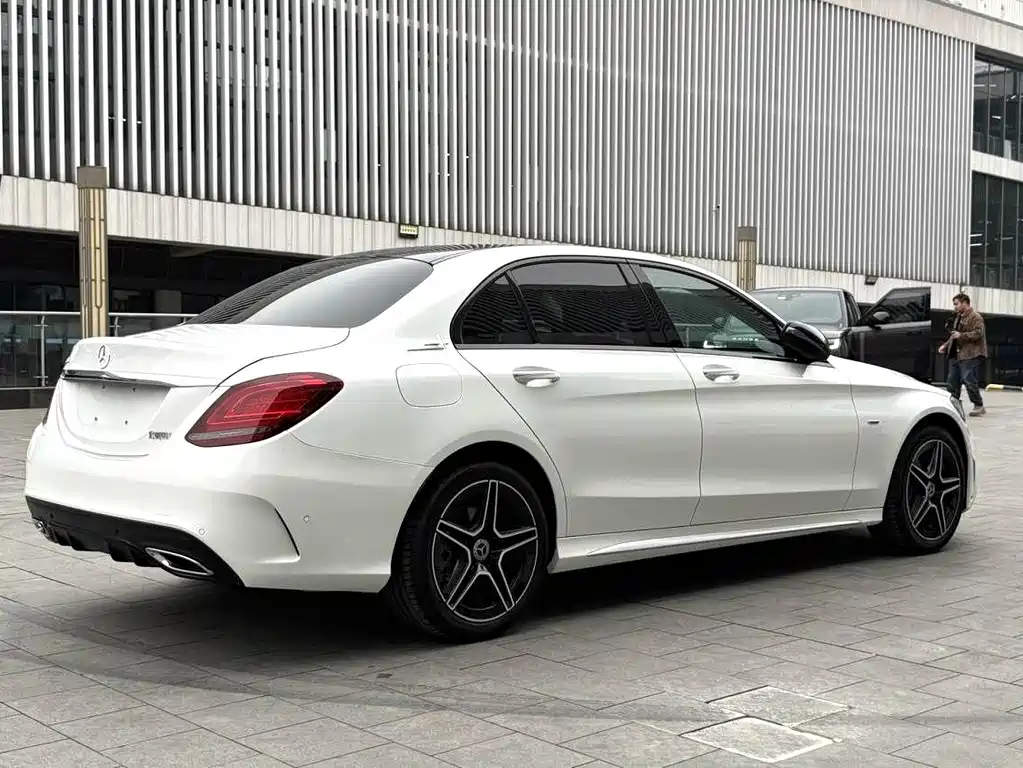 Mercedes-Benz C-Class 2021 — фото 16