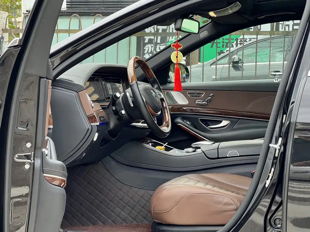 Mercedes-Benz S-Class 2015 — фото 20