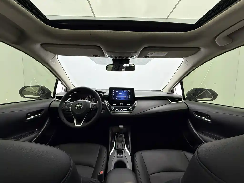 Toyota Corolla 2022 — фото 19