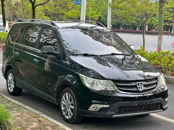 Baojun 730 2014