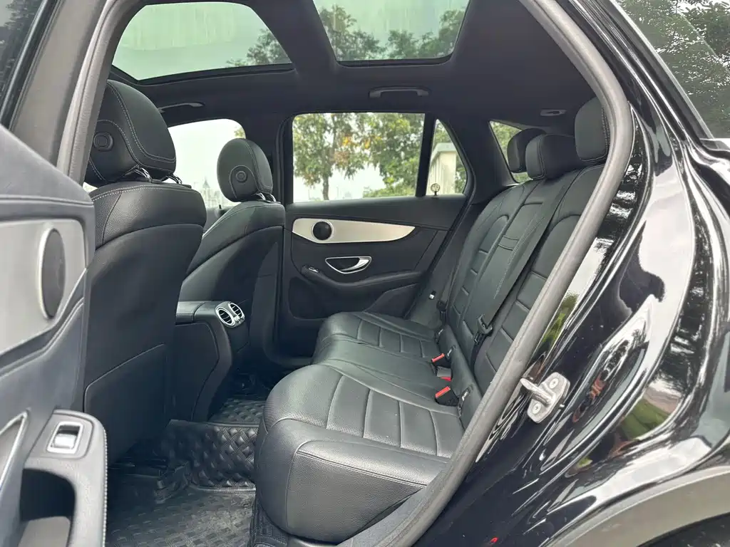 Mercedes-Benz GLC 2016