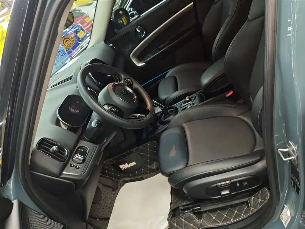 MINI Countryman 2021 — фото 15