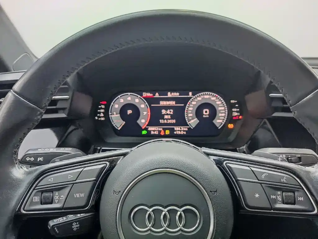 Audi A3 2022 — фото 10