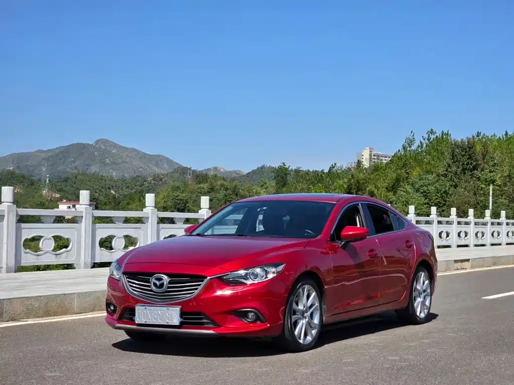 Mazda Atenza 2015 — фото 1