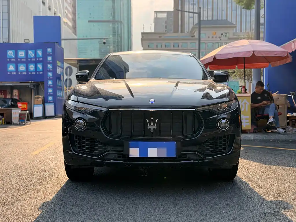 Maserati Levante 2017 — фото 2