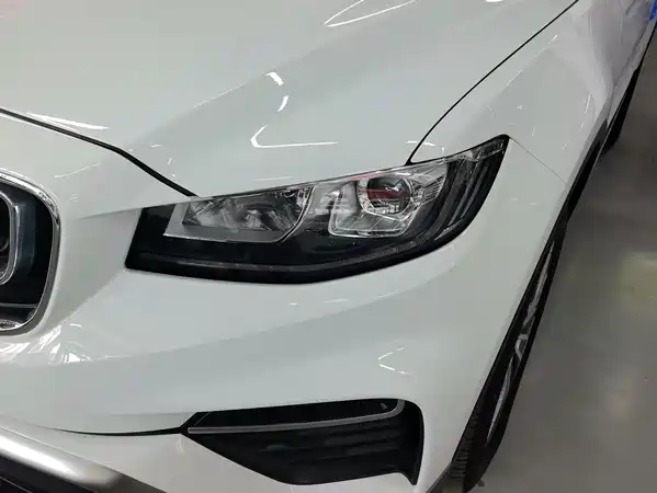Geely Boyue 2021