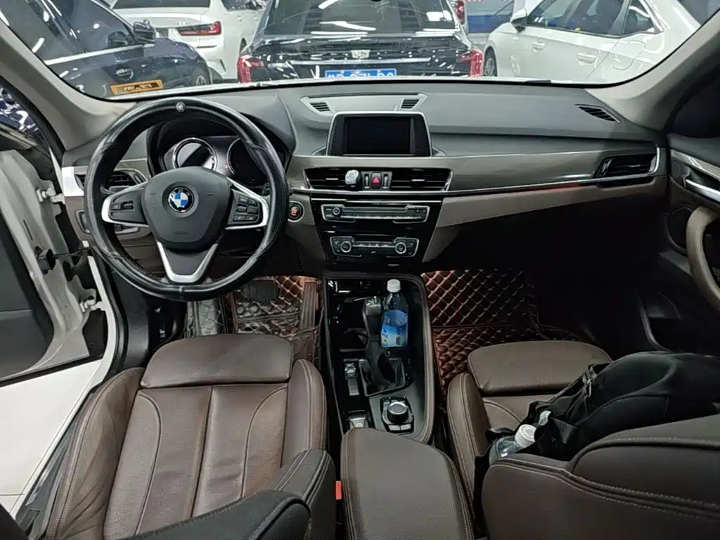 BMW X1 2018 — фото 10