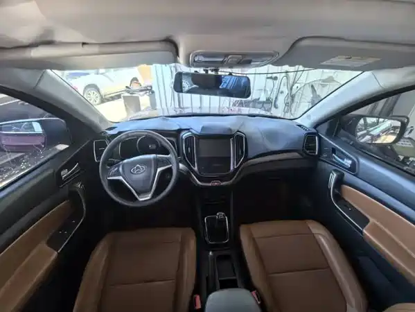Changan Auchan CX70 2017